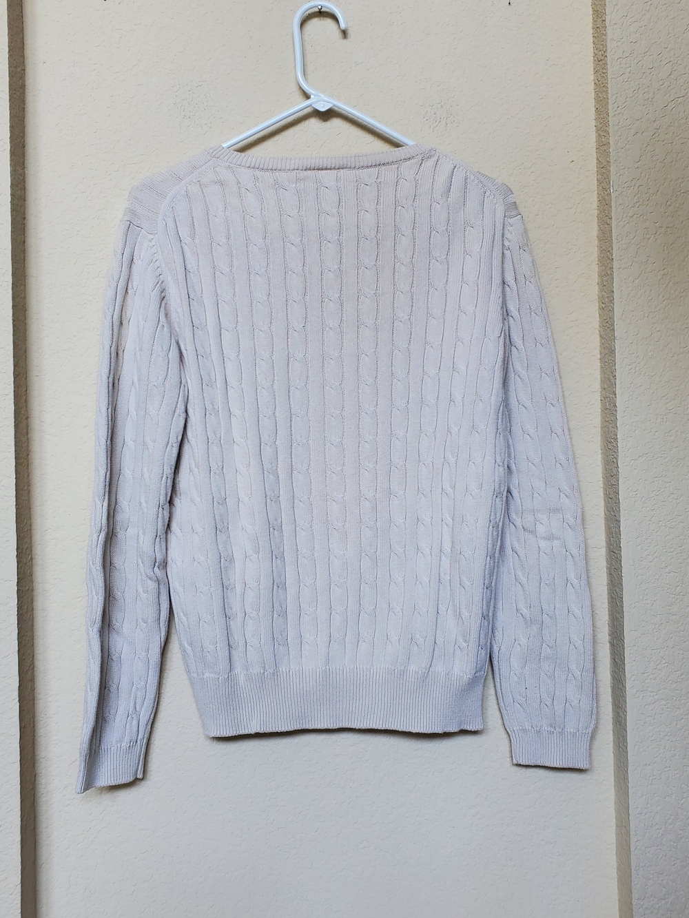 Lacoste Cream Cable Knit Crewneck Sweater with Green Logo. Size XL - Picture 6 of 8